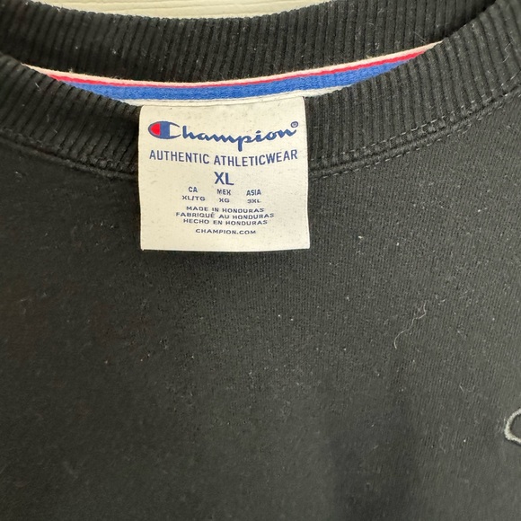 Champion crewneck sweatshirt - women’s - Picture 3 of 3